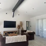 La Des Chênes Villa *